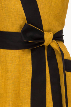 Pacific Robe in Black Sun