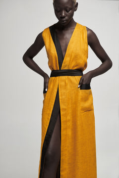 Pacific Robe in Black Sun