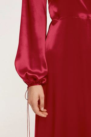 LESSLESS – Wrap Silk Dress In Cherry Red X