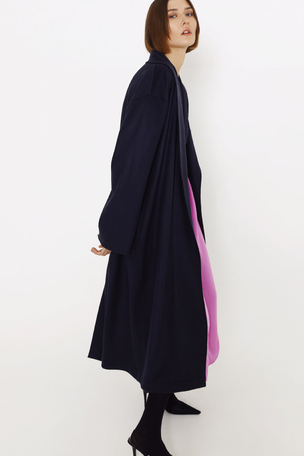 Robe Less LESSLESS – Cashmere Housecoat in navy – LESSLESS LLC