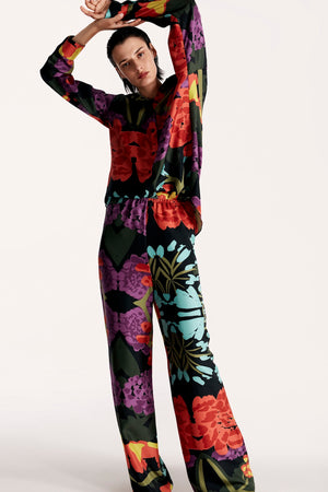 Women pajama lightweight shirt in floral black