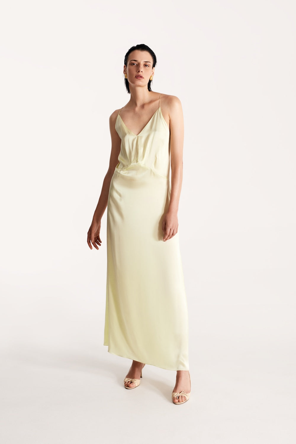 slipless dress LESSLESS – Open-back slip silk in sorbet green L Size:18–18.5 Neck – 35/36 Sleeve H&M PARTYWEAR ✨ The 34in L/XL luxury bride vibe
