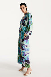 Kimono silk robe in floral blue
