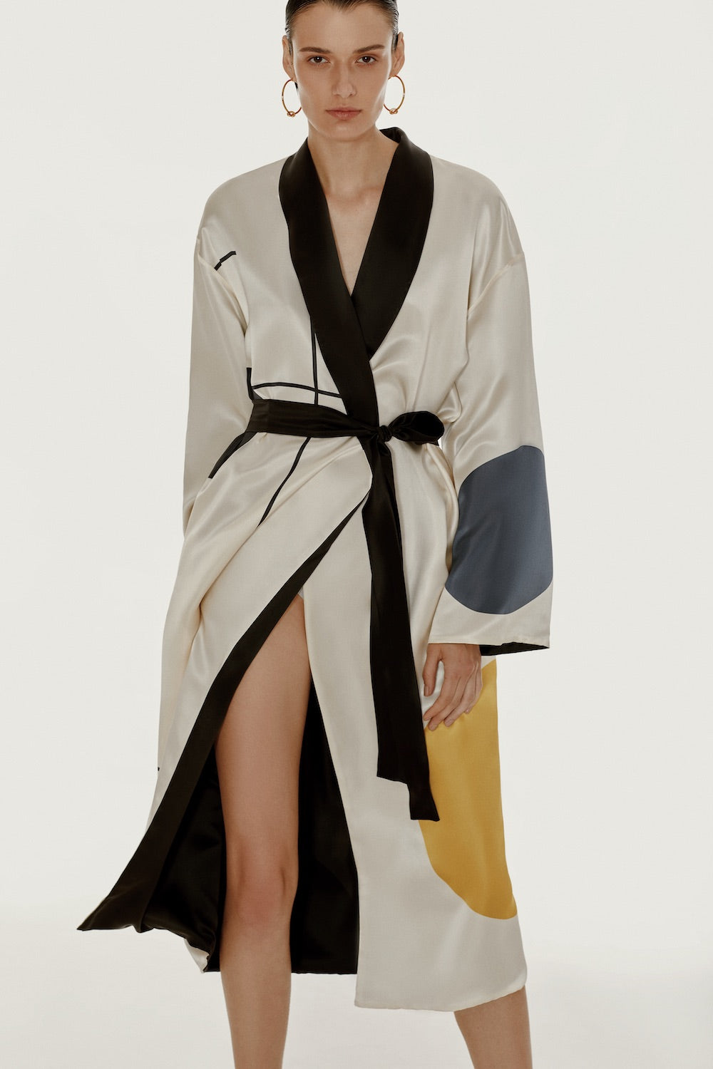 ROBES – LESSLESS LLC