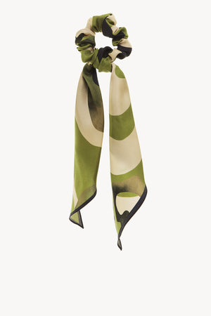 Silk hair tie with ribbon in treveller